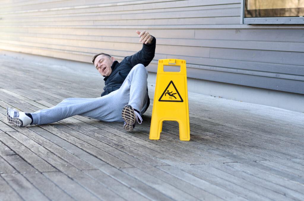 What to Do If Injured in a Slip and Fall Accident